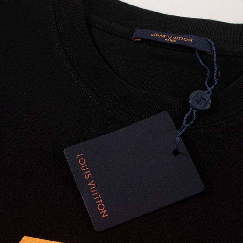 LV T-shirt