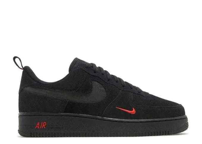 af1-black-crimson-2.webp