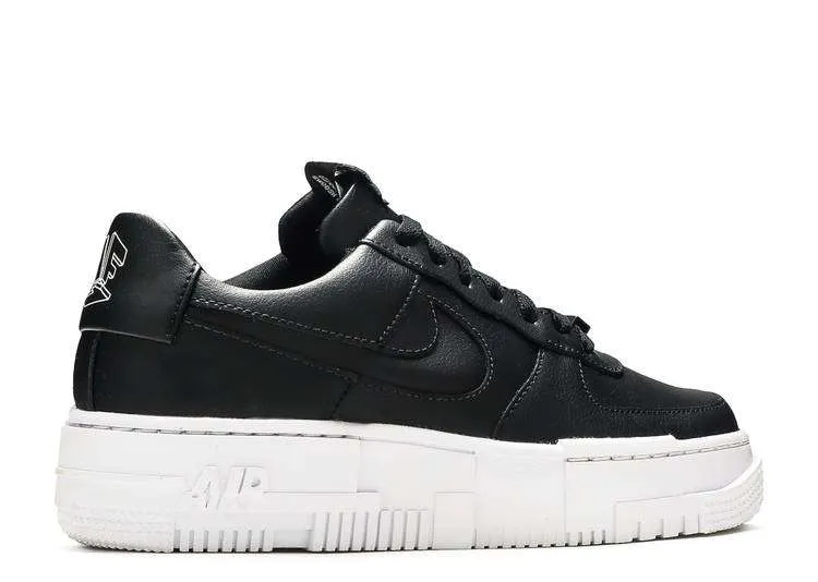 AIR FORCE 1 PIXEL ‘BLACK’