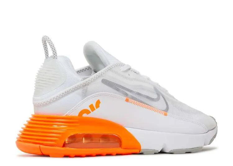 air-max-2090-white-total-orange-1.webp