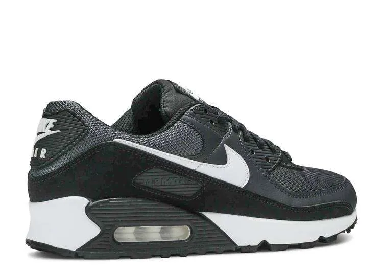 air-max-90-black-white-1.webp