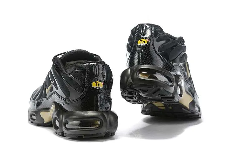 AIR MAX PLUS TN ‘BLACK GOLD’