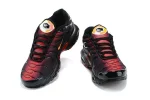AIR MAX PLUS TN ‘BLACK GRADIENT RED’