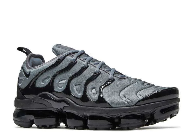 air-vapormax-plus-cool-grey-1.webp