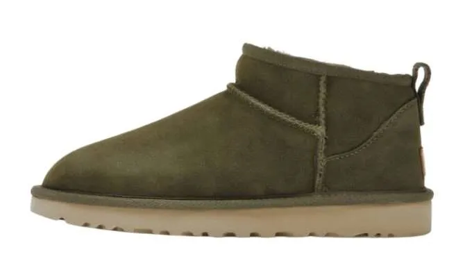 classic-ultra-mini-boot-burnt-olive-w-1.webp