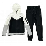 Conjunto NIKE TECH Fleece «Negro Blanco» Algodon Real