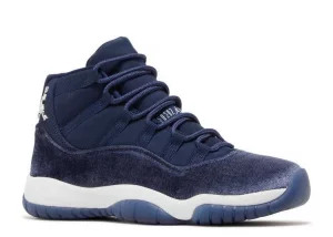 jordan-retro-11-midnight-navy-velvet-1.webp