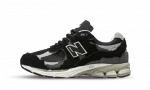 NB 2002R Protection Pack Black Grey
