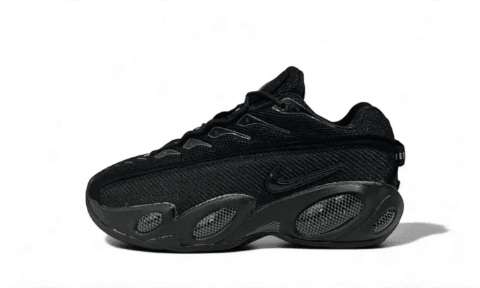 nocta-glide-x-drake-black-1.webp