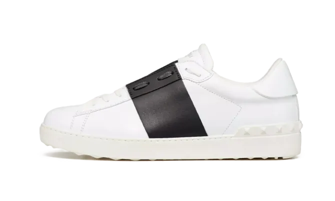 sneaker-open-vltn-black-strip-1.webp