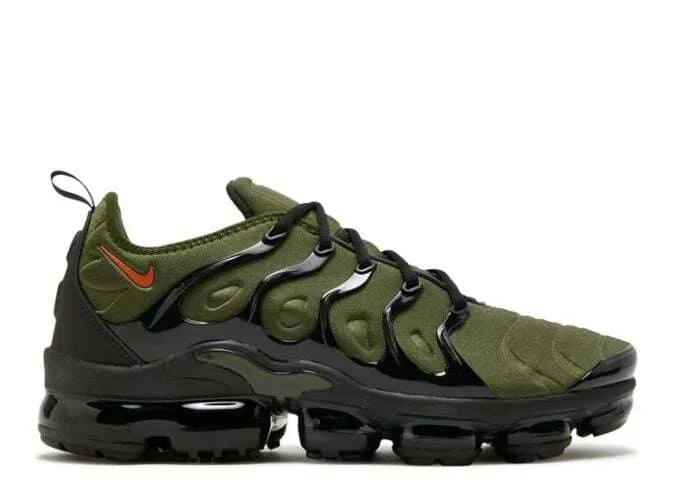 vapormax-plus-53.webp