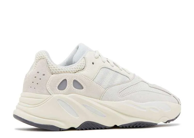 YEEZY BOOST 700 ‘ANALOG’